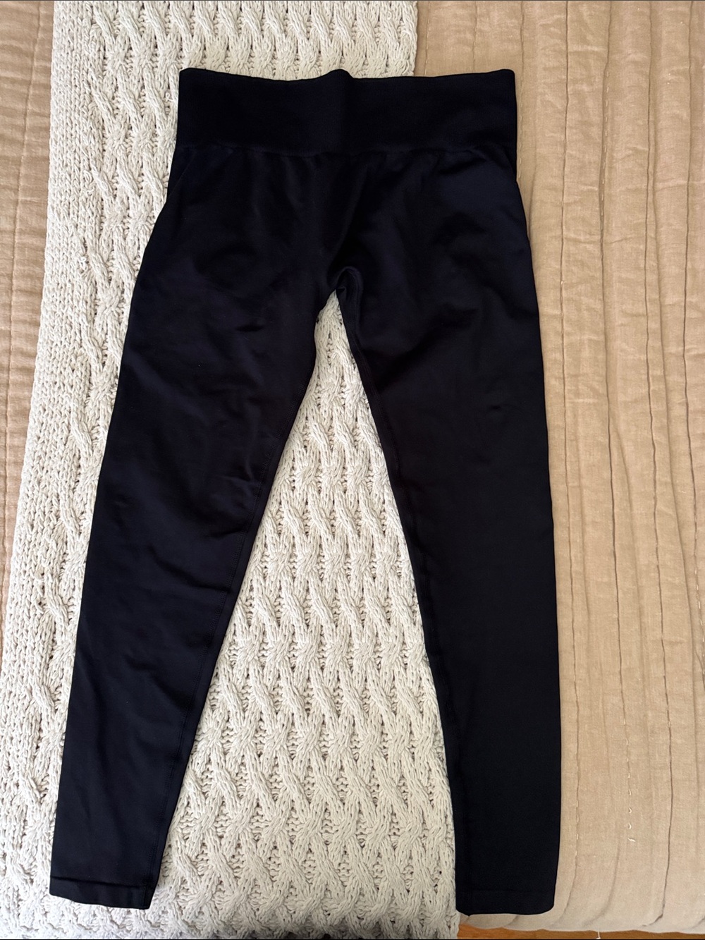 NWOT HALARA Black High-Waist compression Leggings for Women
